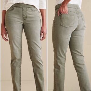 Soft Surroundings Ultimate Relaxed Pull On Jean Style Pants Sage Green Size M
